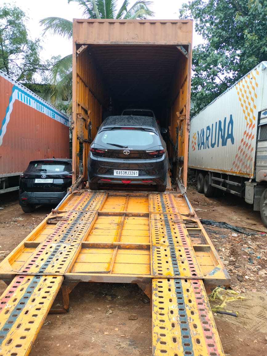 MC packers and movers  photo 4